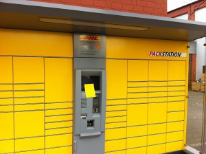 Packstation mit Zettel